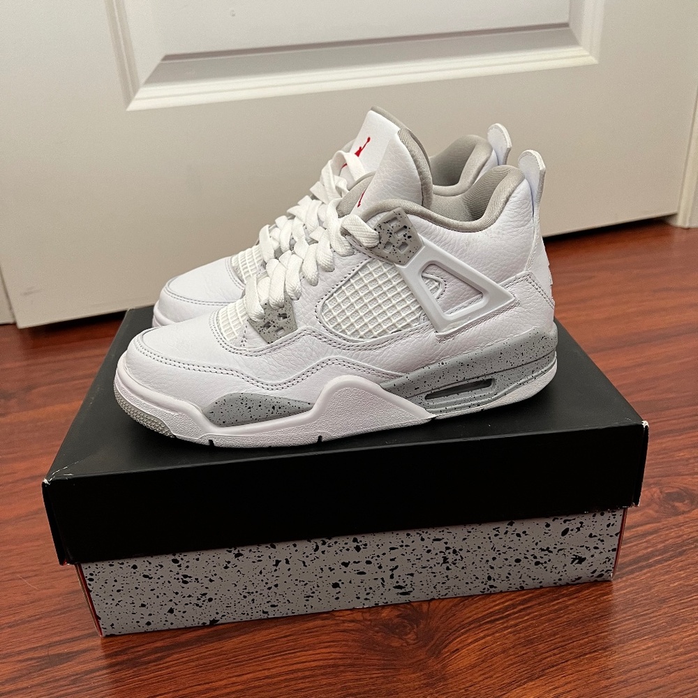 Jordan 4 white oreo
